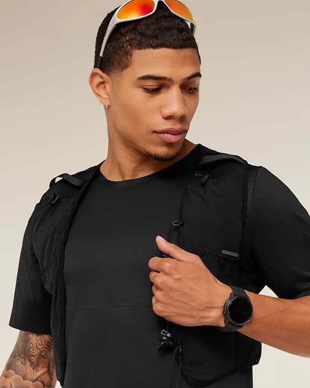 Essential Interlock T-Shirt Black - Man - View 5