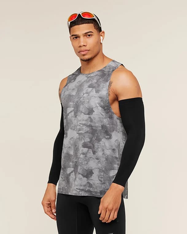 Running Elite Tank in Smokey Grey-Black - View 5