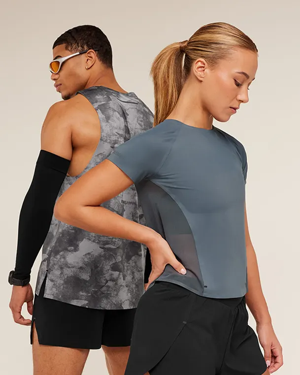 Running Elite Tank in Smokey Grey-Black