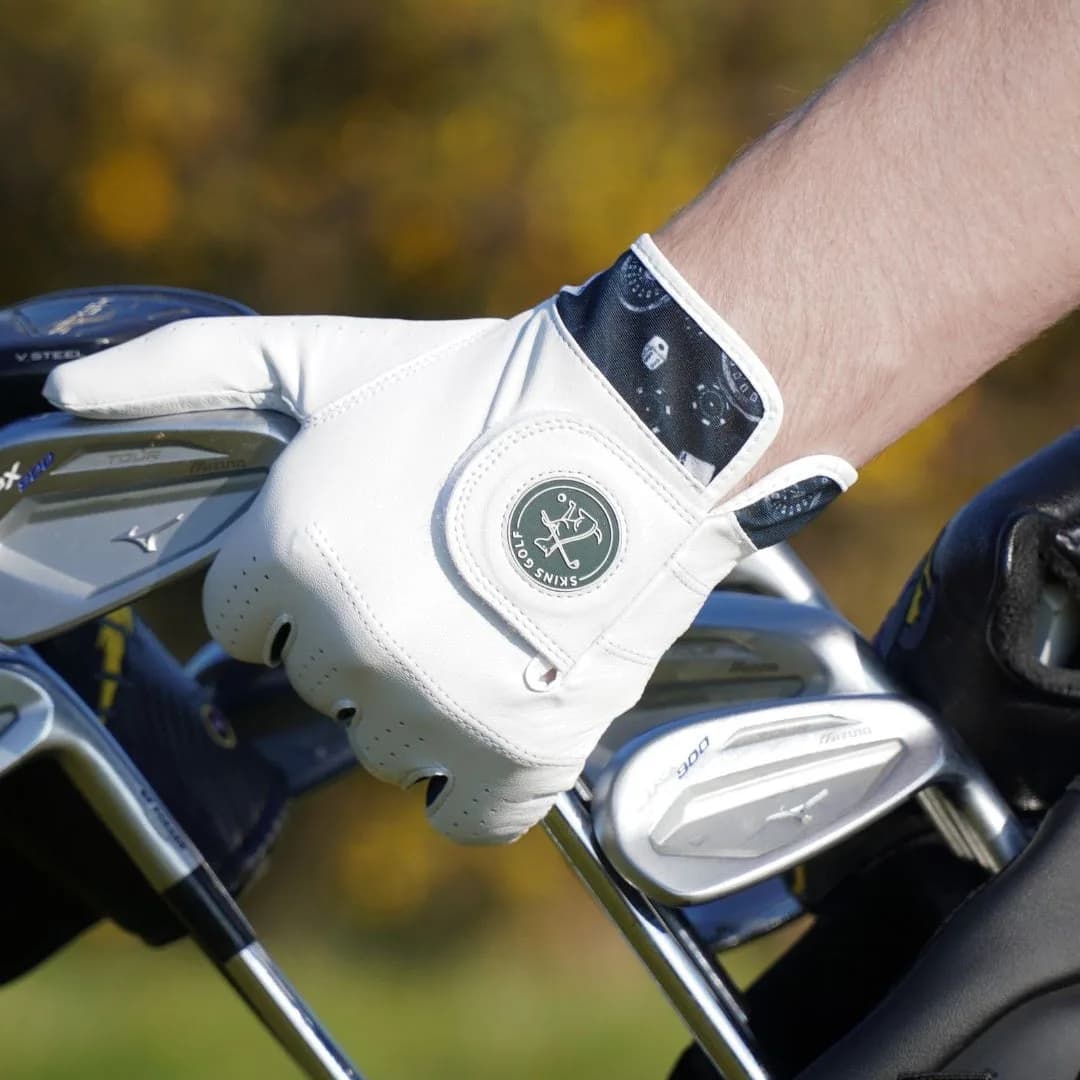 Casino Royale Golf Glove - View 5